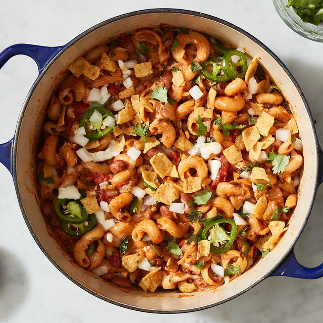 One-Pot Vegetarian Chili Mac