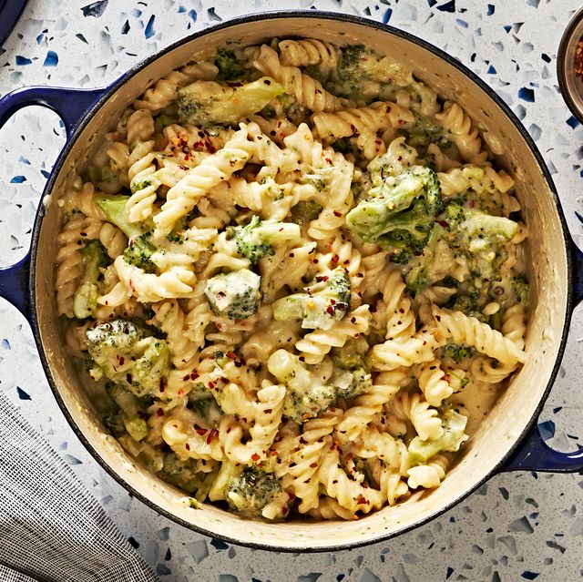 One-Pot Broccoli Cheese Pasta